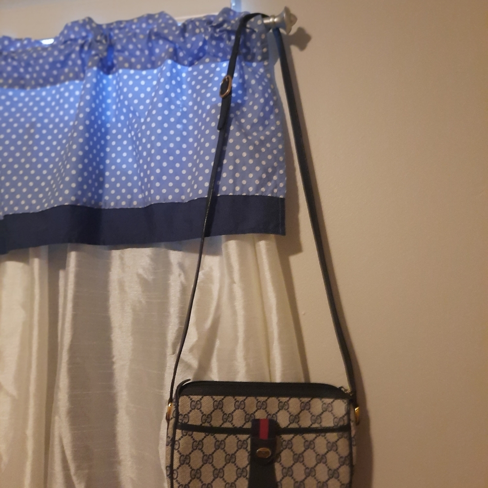 Gucci Bag - Picture 8 of 8
